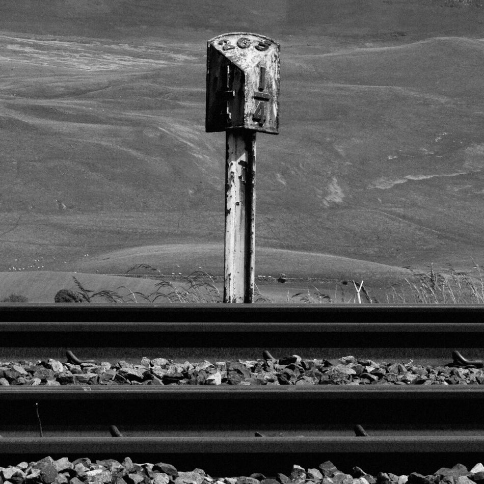 the album cover for Craven Faults - Sidings [Indie Exclusive] Deluxe Edition (Box) [Deluxe] [Indie Exclusive]